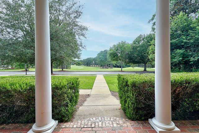 601 Edinburgh Way, Dothan, AL 36305