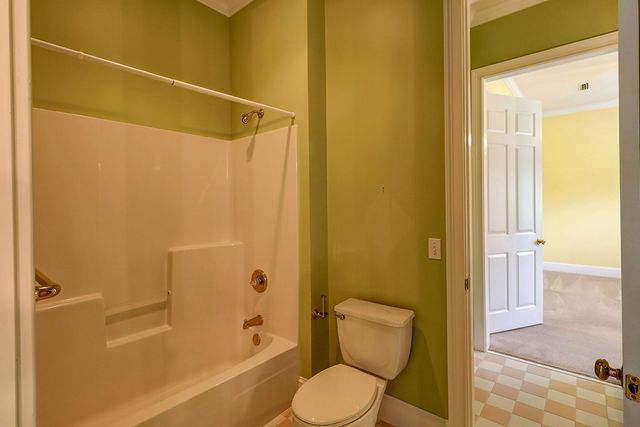 601 Edinburgh Way, Dothan, AL 36305
