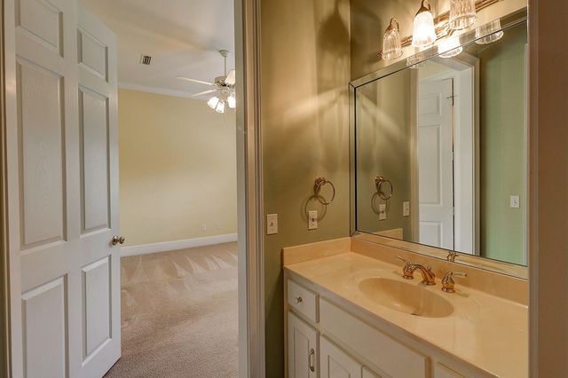 601 Edinburgh Way, Dothan, AL 36305