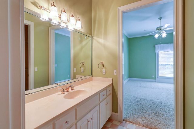 601 Edinburgh Way, Dothan, AL 36305