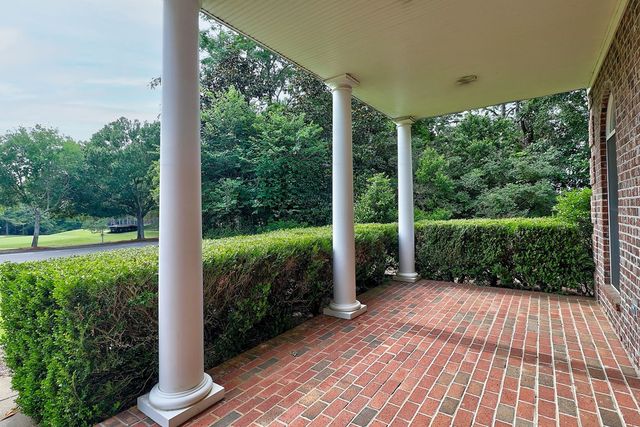 601 Edinburgh Way, Dothan, AL 36305