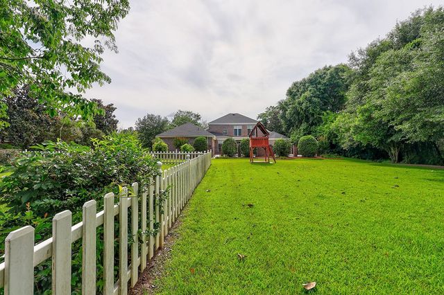 601 Edinburgh Way, Dothan, AL 36305