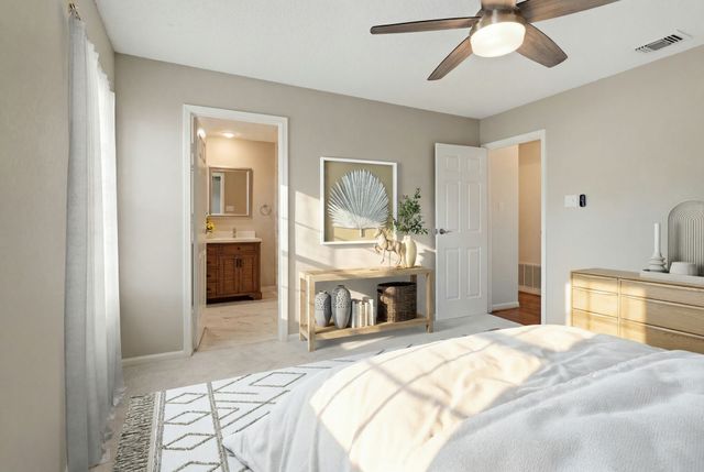 516 Winter Wood Drive, Grapevine, TX 76051
