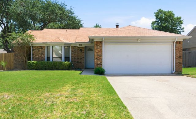 516 Winter Wood Drive, Grapevine, TX 76051