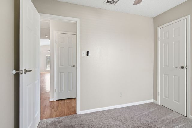 516 Winter Wood Drive, Grapevine, TX 76051