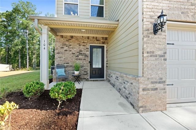 104 Armory Creek Drive, Jackson, GA 30233