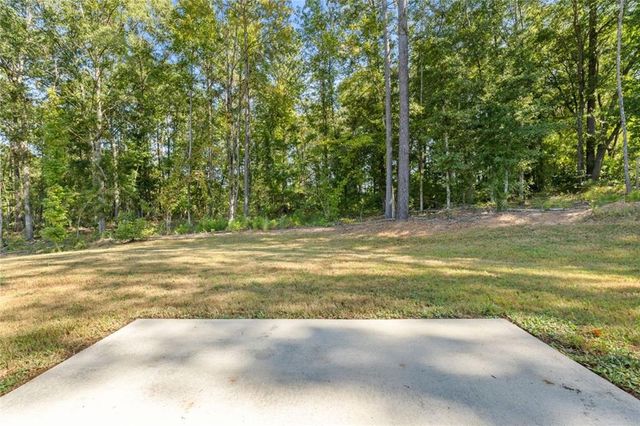 104 Armory Creek Drive, Jackson, GA 30233