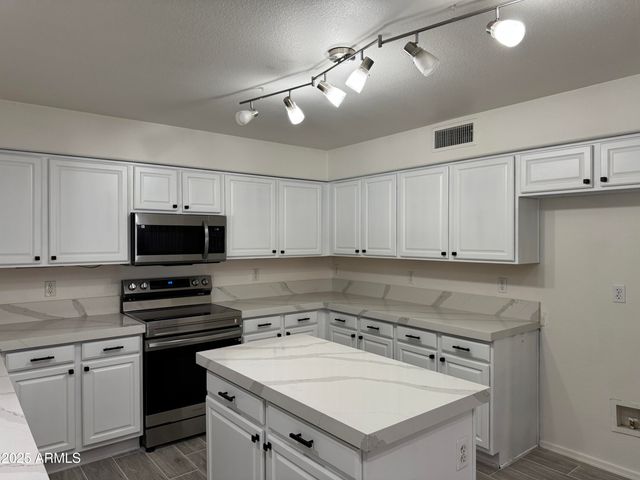 15727 W RIMROCK Street, Surprise, AZ 85374