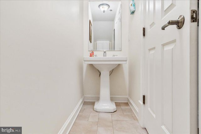 140 S POTOMAC ST, Hagerstown, MD 21740