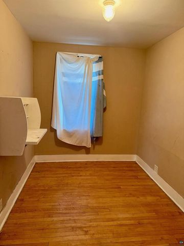 1312 N 11th St, Superior, WI 54880