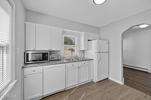 311 Clinton Street, Maumee, OH 43537