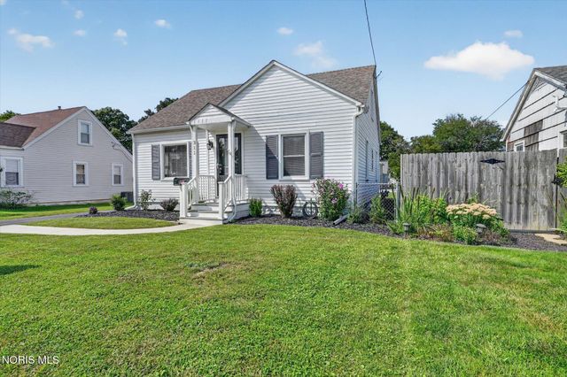 311 Clinton Street, Maumee, OH 43537