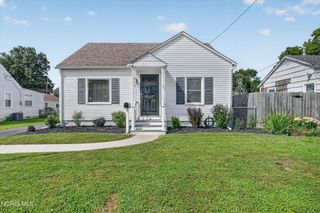 311 Clinton Street, Maumee, OH 43537