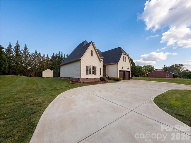 1417 Mcbeth Drive, Kannapolis, NC 28083