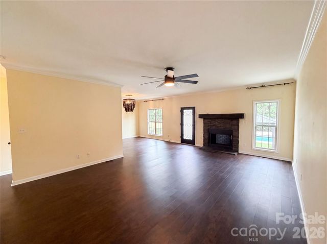 1417 Mcbeth Drive, Kannapolis, NC 28083