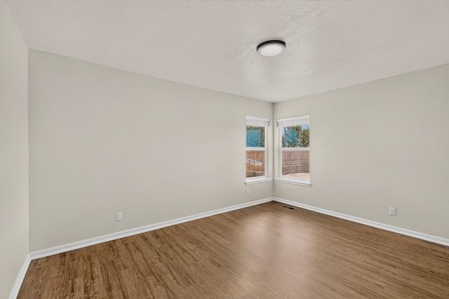 135 Tarpon Avenue SE, Rio Rancho, NM 87124