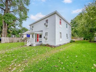 315 8th Ave N, Texas City, TX 77590