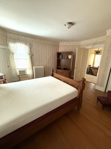 527 7th St, S, Mayfield, KY 42066