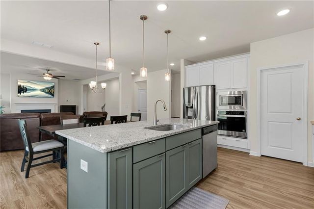 41 Riverrock Trail, Dallas, GA 30157