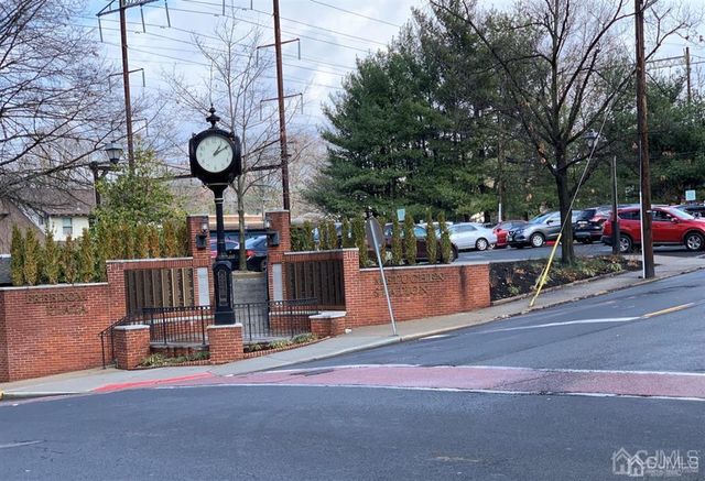 203 woodbridge Avenue 1, Metuchen, NJ 08840