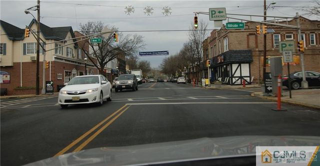 203 woodbridge Avenue 1, Metuchen, NJ 08840