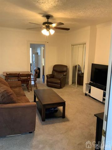 203 woodbridge Avenue 1, Metuchen, NJ 08840