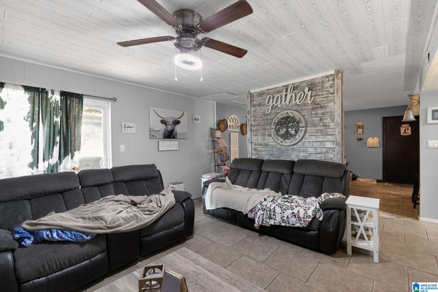 1024 RUSSELL DRIVE, Weaver, AL 36277