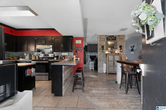 1024 RUSSELL DRIVE, Weaver, AL 36277