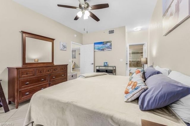 12505 McGregor BLVD 107, Fort Myers, FL 33919