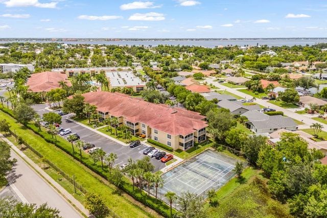 12505 McGregor BLVD 107, Fort Myers, FL 33919