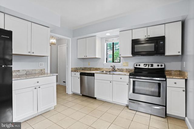 10667 MUIRFIELD DR, Potomac, MD 20854