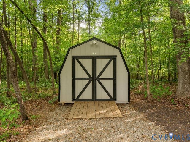 2335 Ridge Rd, Powhatan, VA 23139