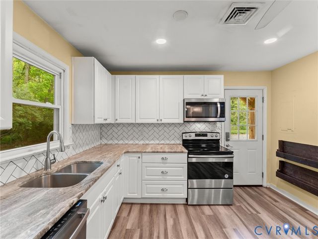 2335 Ridge Rd, Powhatan, VA 23139