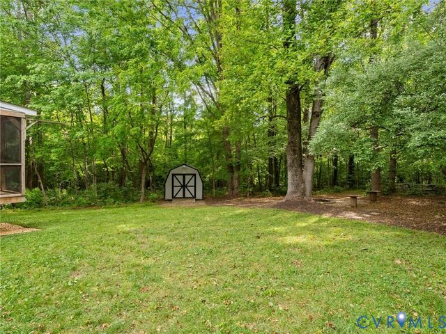 2335 Ridge Rd, Powhatan, VA 23139