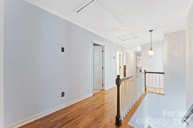1006 Chelsea Place, Matthews, NC 28105