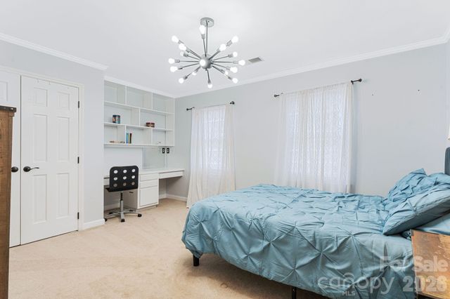 1006 Chelsea Place, Matthews, NC 28105