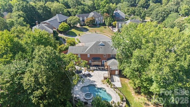 1006 Chelsea Place, Matthews, NC 28105