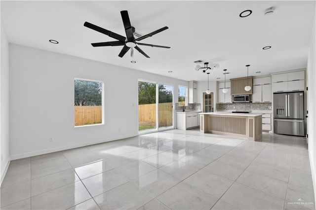 3501 S L Street, Mcallen, TX 78503