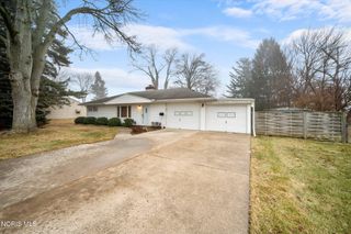 5806 Midwest Avenue, Toledo, OH 43613