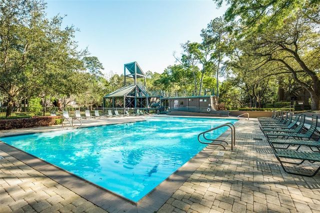 49 Litchfield Lane, Houston, TX 77024