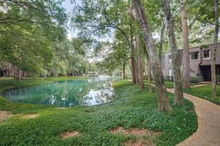 49 Litchfield Lane, Houston, TX 77024