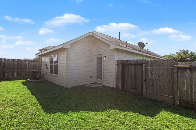 2710 Bammelwood Drive, Houston, TX 77014