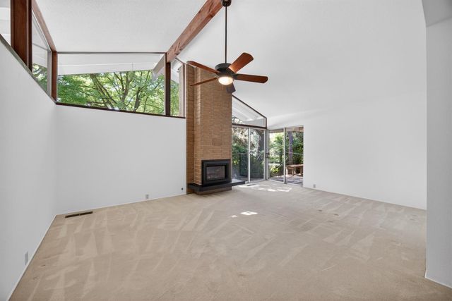 6301 Longridge Way, Sacramento, CA 95831