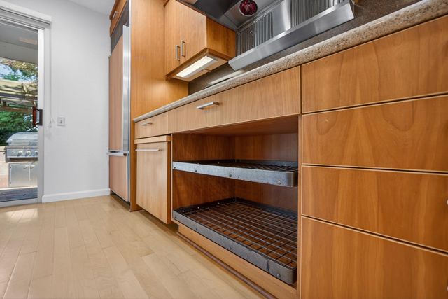 6301 Longridge Way, Sacramento, CA 95831