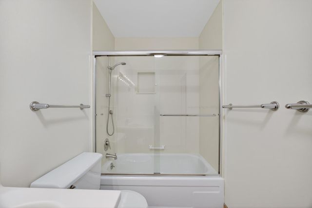 6301 Longridge Way, Sacramento, CA 95831
