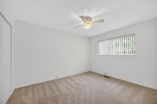 6301 Longridge Way, Sacramento, CA 95831