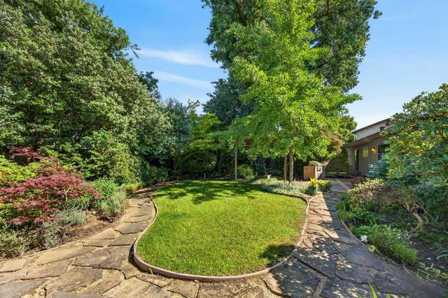 6301 Longridge Way, Sacramento, CA 95831