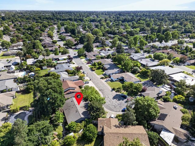 6301 Longridge Way, Sacramento, CA 95831