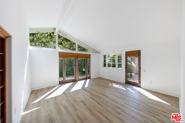 6328 Frondosa Drive, Malibu, CA 90265