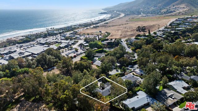 6328 Frondosa Drive, Malibu, CA 90265